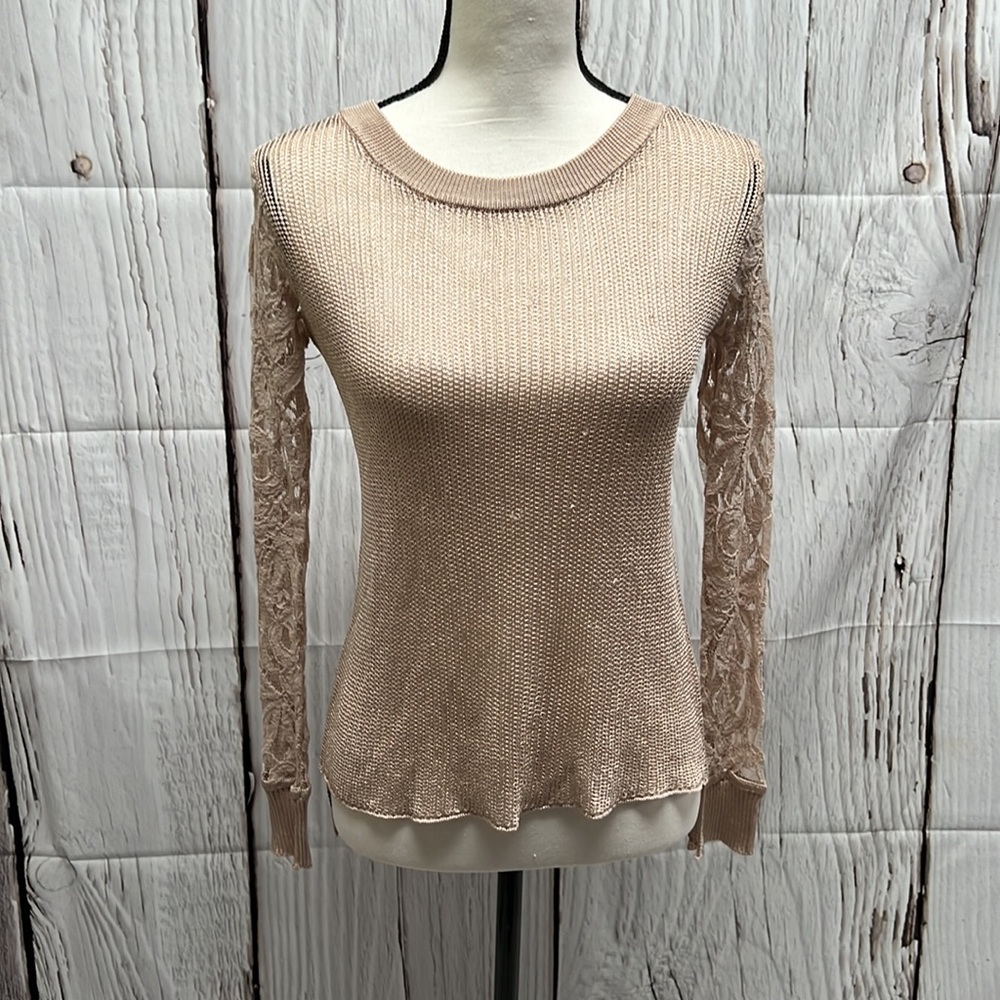 Alloy Apparel Gold Open Weave High Low Sweater with Lace Sleeves - size Small